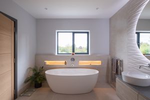 Photo 17- click for photo gallery